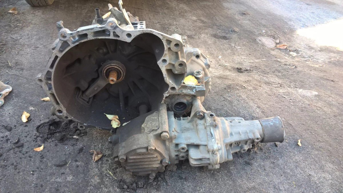 Mitsubishi libero раздатка