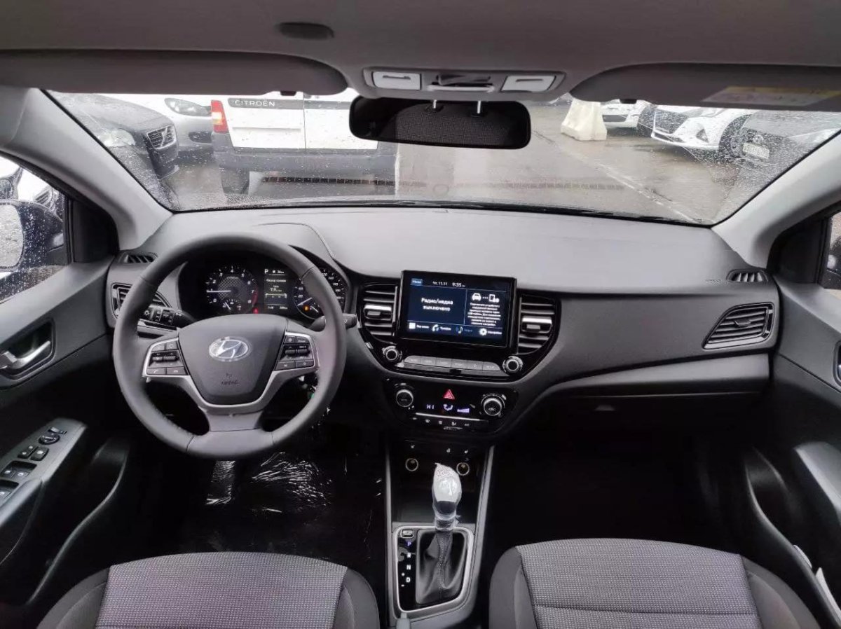 Хендай Солярис 2016 года салон