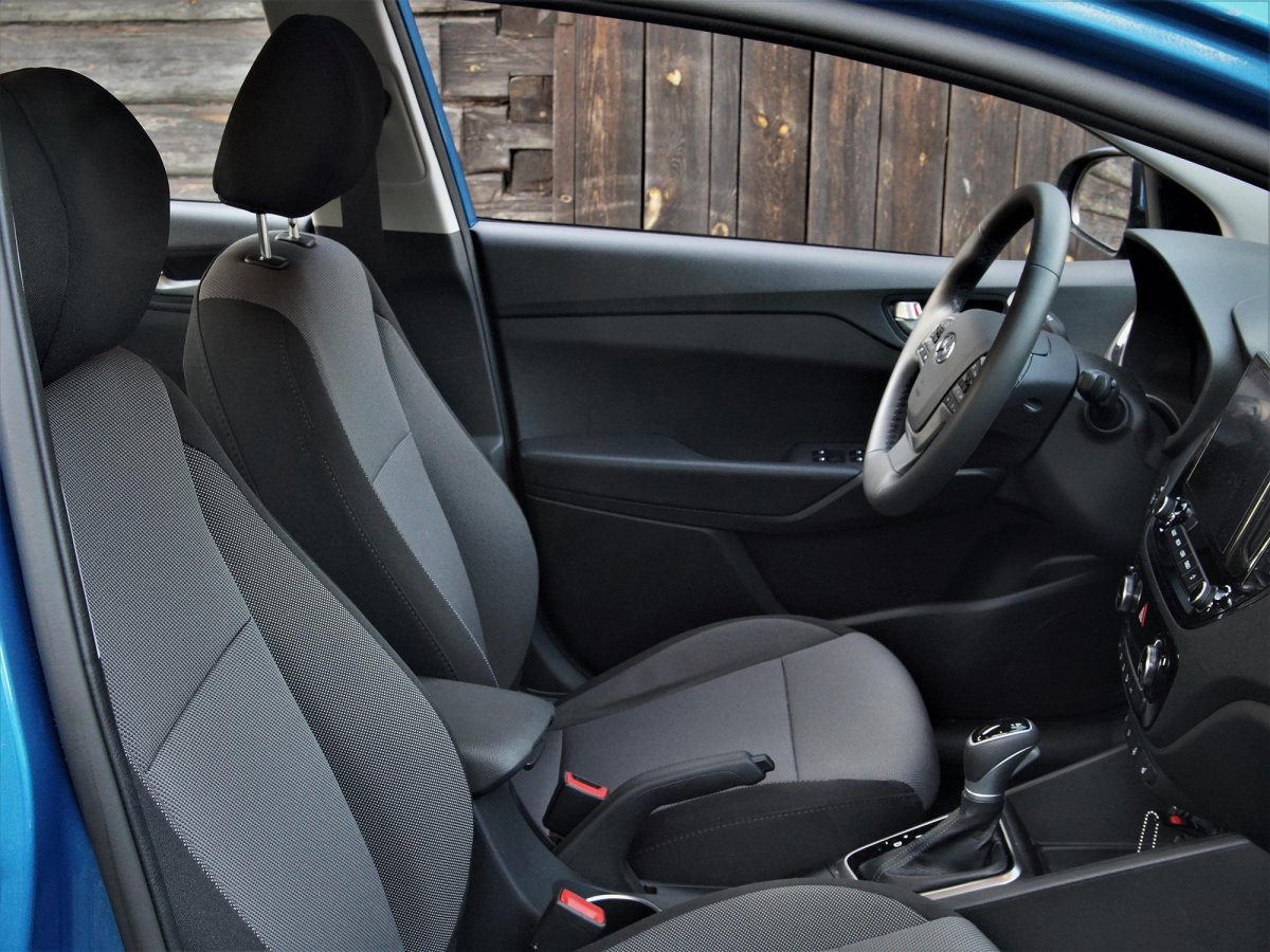 Солярис 2020 салон