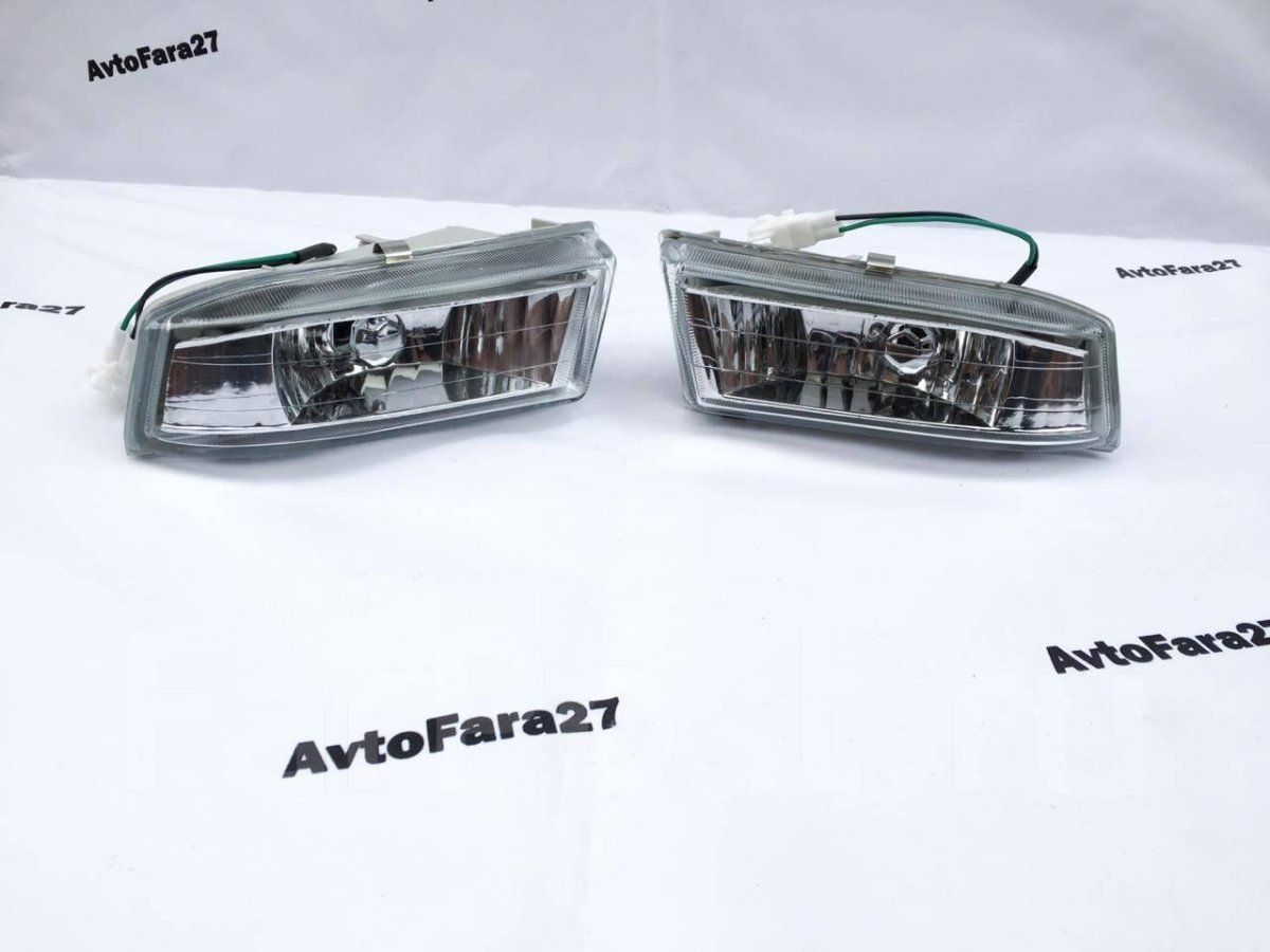 Противотуманные фары Toyota Camry sv41