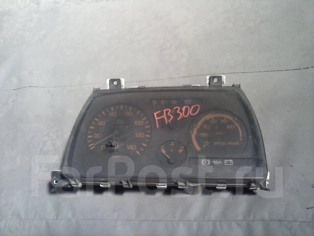 Toyota Spacio 1997 приборная панель