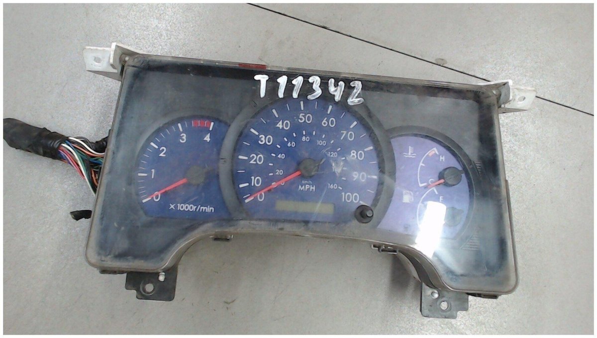 Панель приборов Mitsubishi Canter