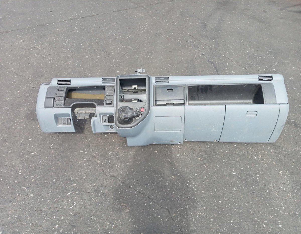 Консоль Даф 105