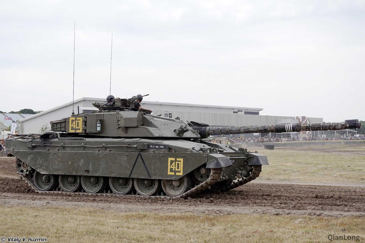 Танк Challenger 1