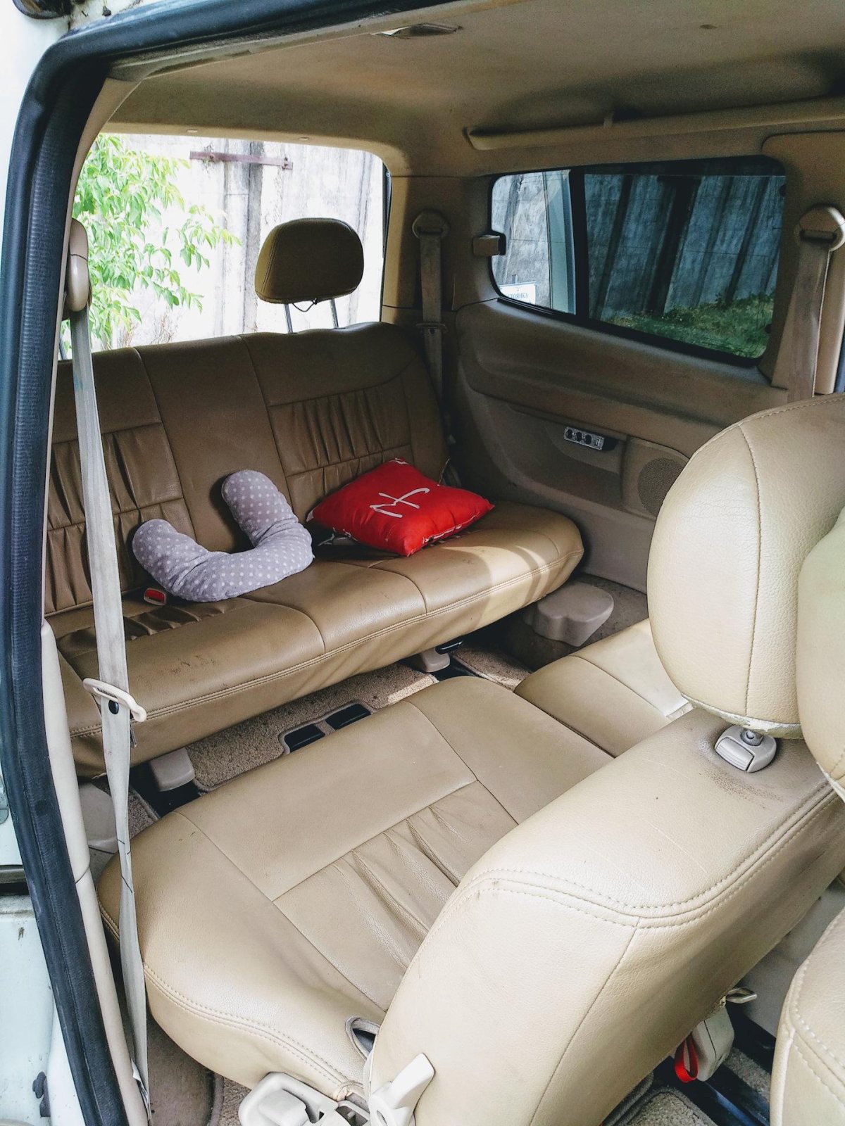 Ниссан Серена с24