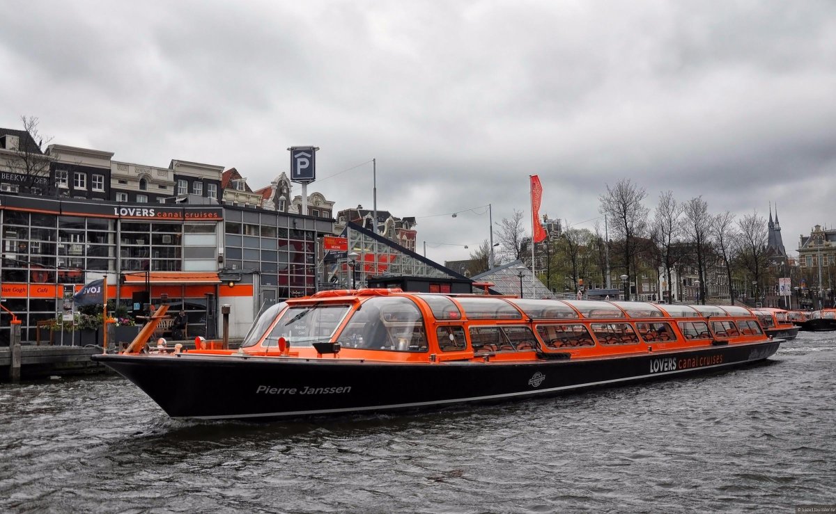 Катер Амстердам