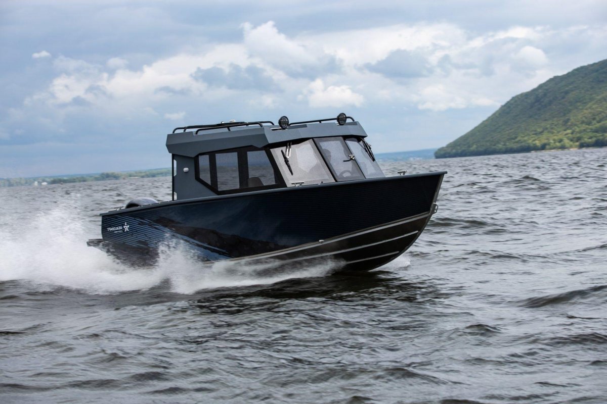 Катер REALCRAFT 600 Cabin