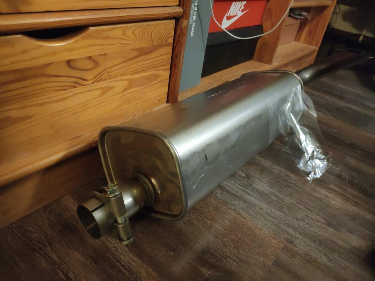 Выхлопная банка Нива Шевроле