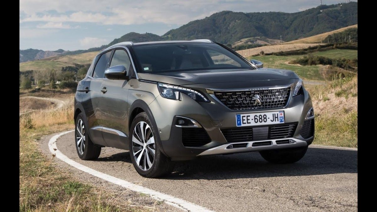 Пежо 3008 2017