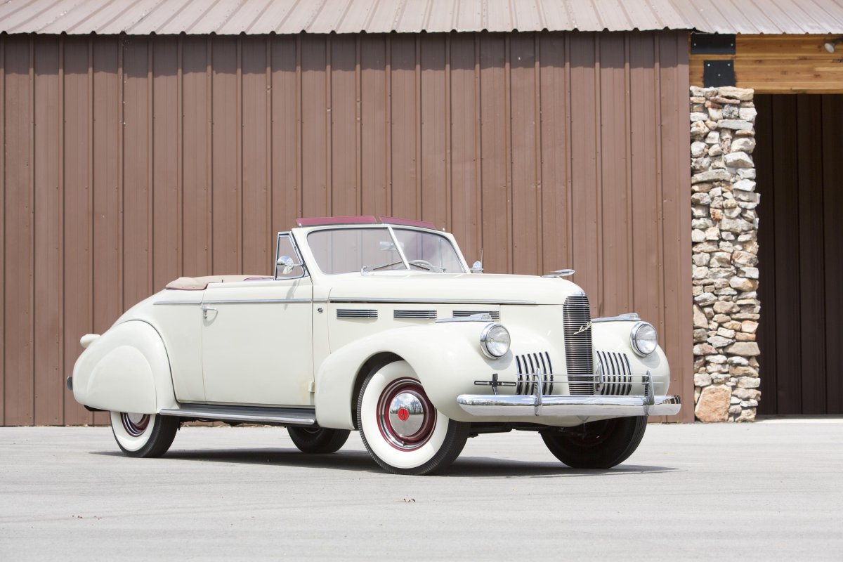 LASALLE автомобиль 1940