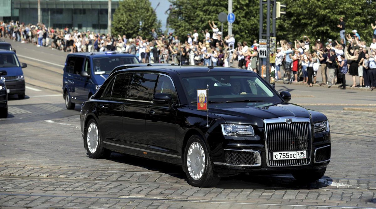 Лимузин президента России Aurus