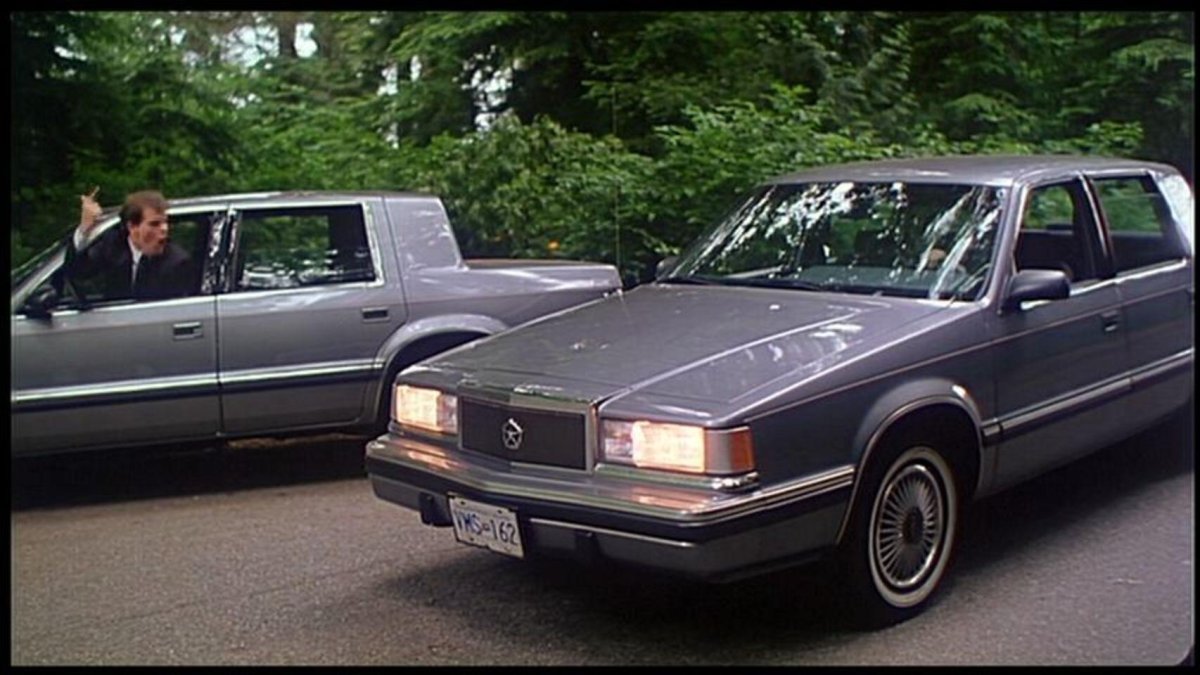 Крайслер Династия