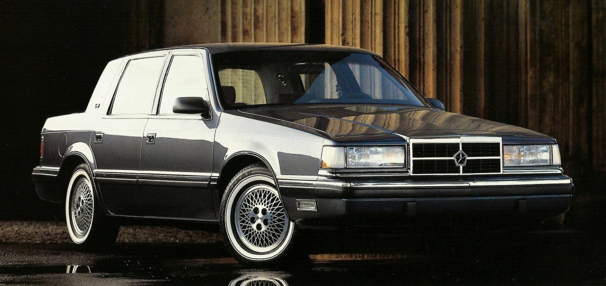 Додж Династия 1989