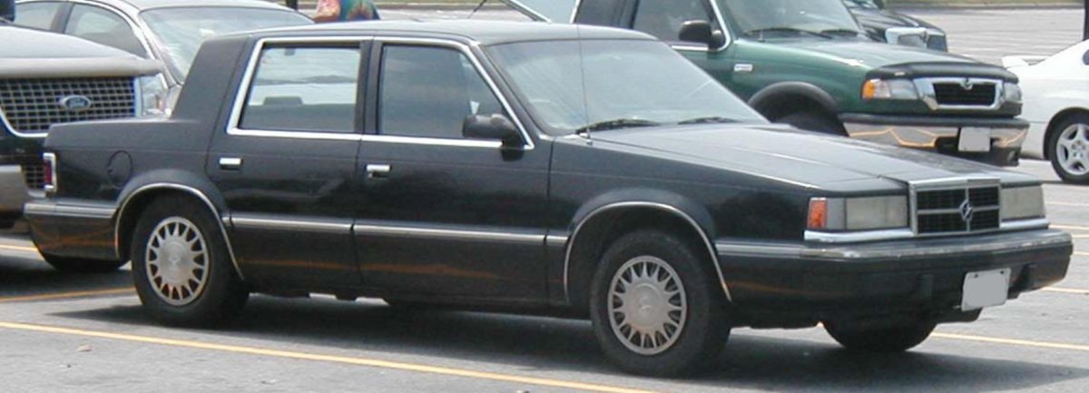 Dodge Dynasty 1988