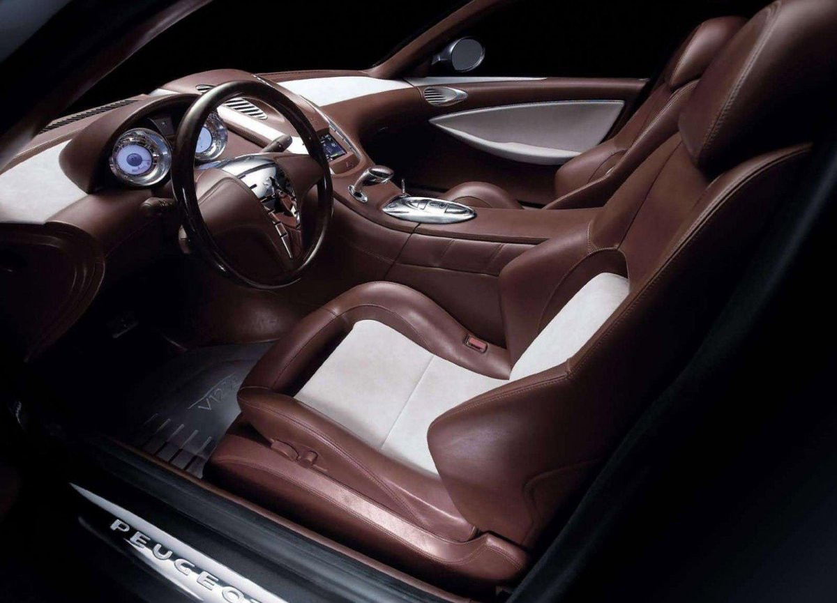 Пежо 907 салон