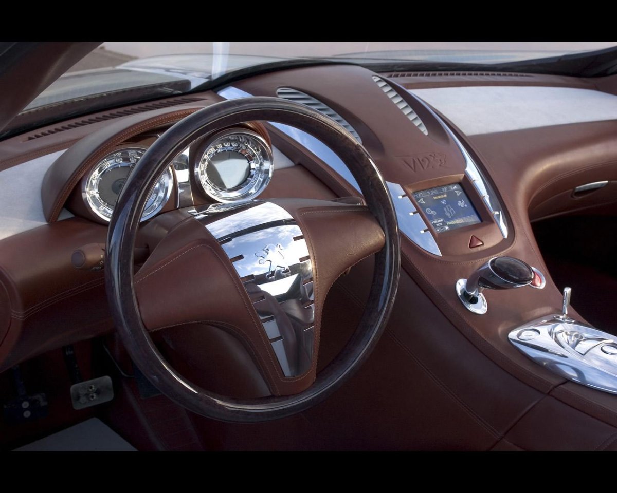 Пежо 907 салон