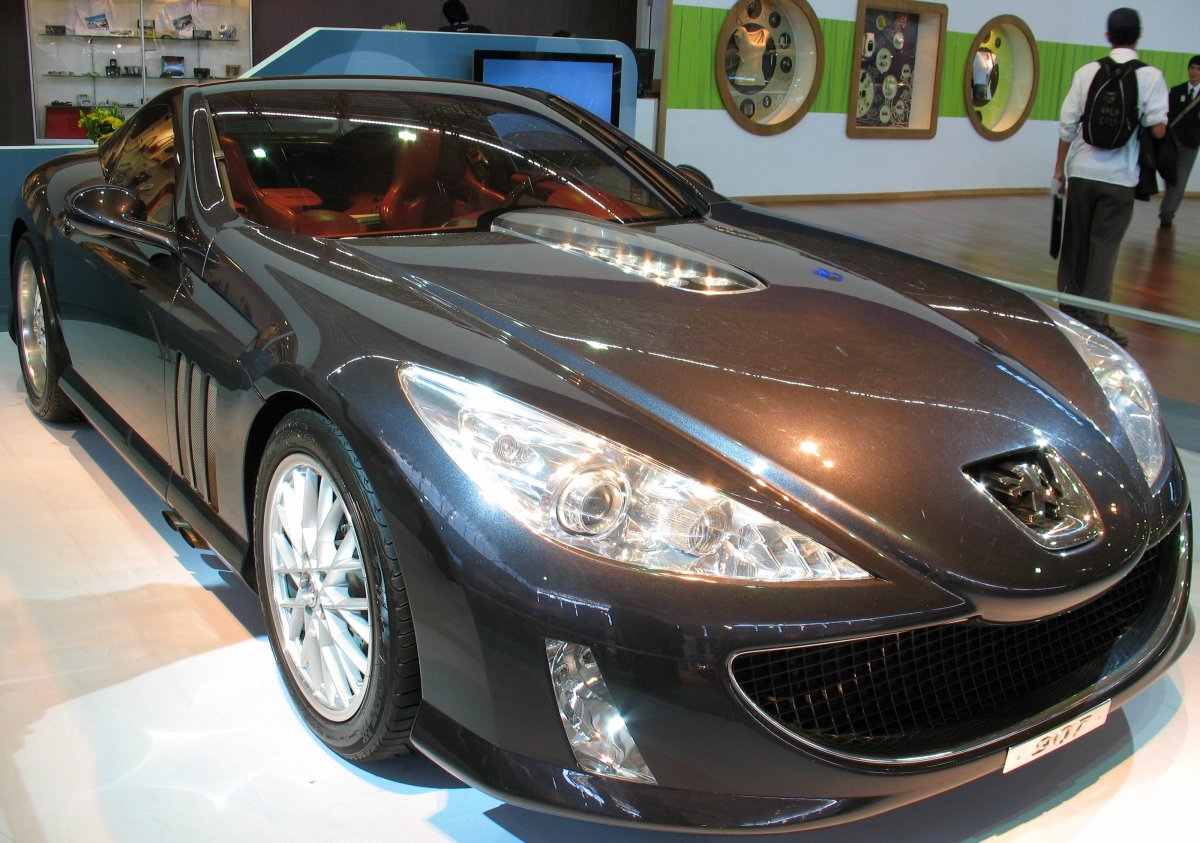 Peugeot 907