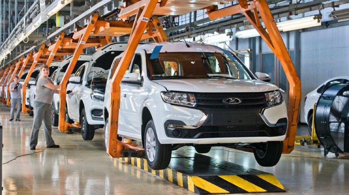Конвейер АВТОВАЗА 2022
