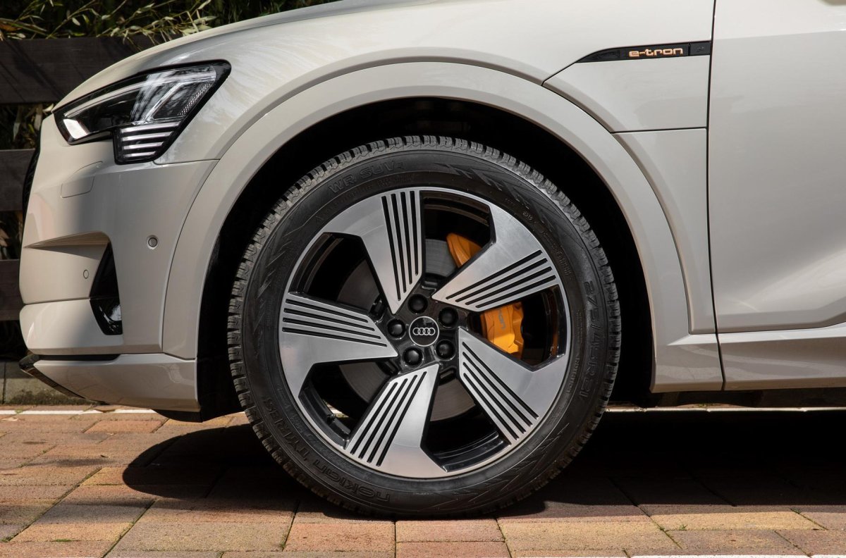 Audi e-tron диски