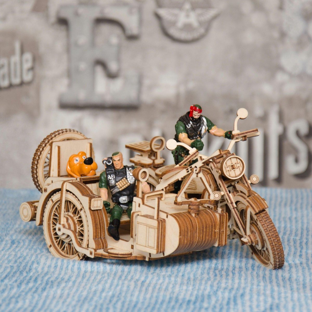 Мотоцикл с коляской «Уран»