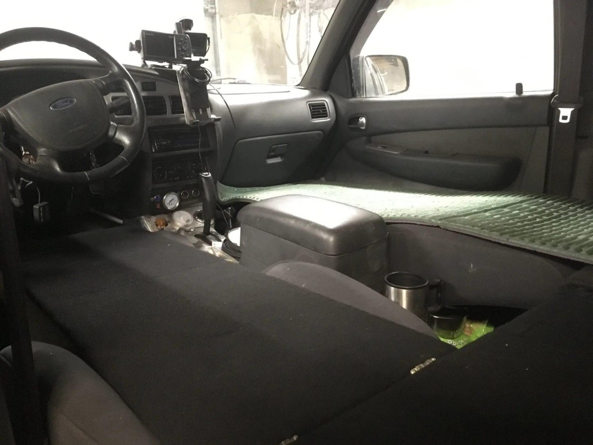 Форд рейнджер 1 поколения салон