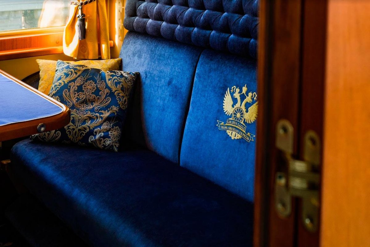 Кровать с эффектом поезда