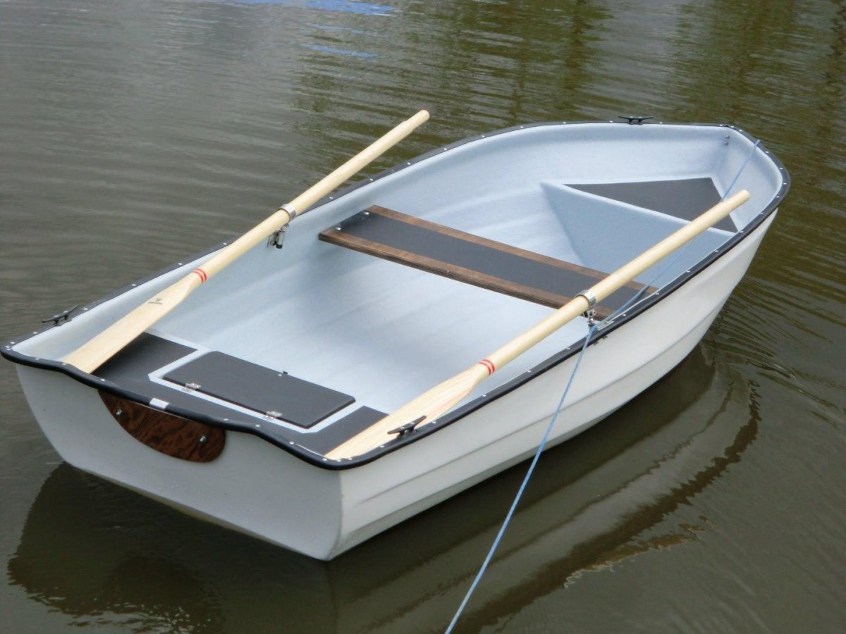 Лодка из стеклопластика