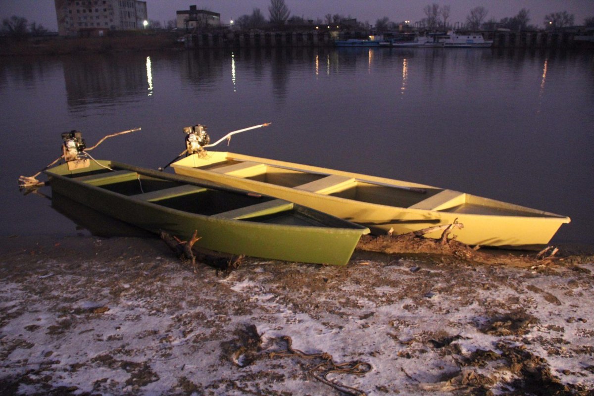 Лодка пластиковая Omega XL 50 верфь Riverboat