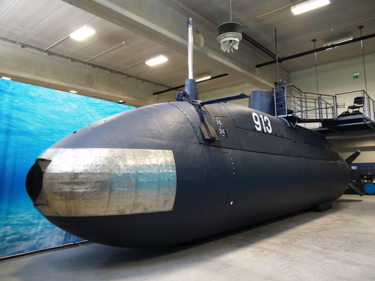 Подлодка Пиранья проект 865