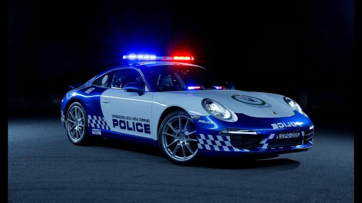 Полицейский Порше 911