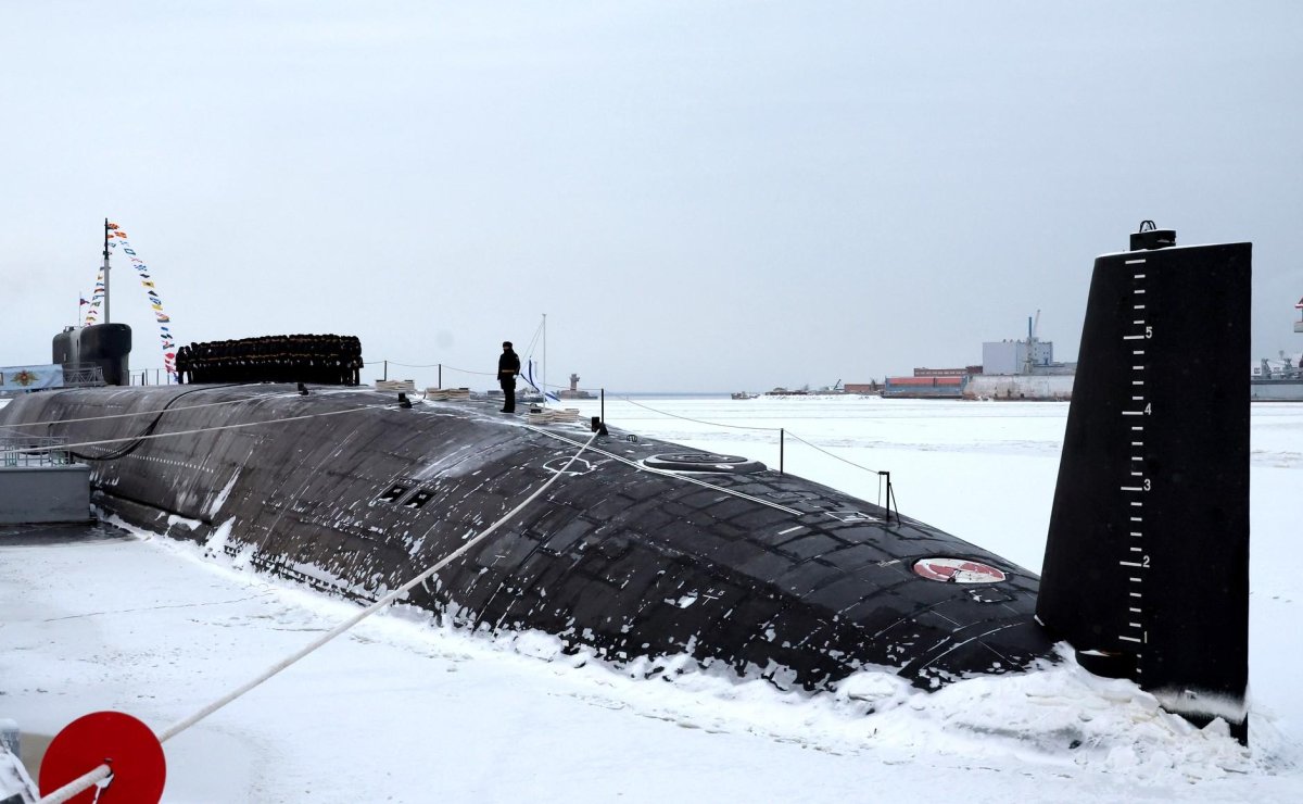 Атомный подводный крейсер «Император Александр III»