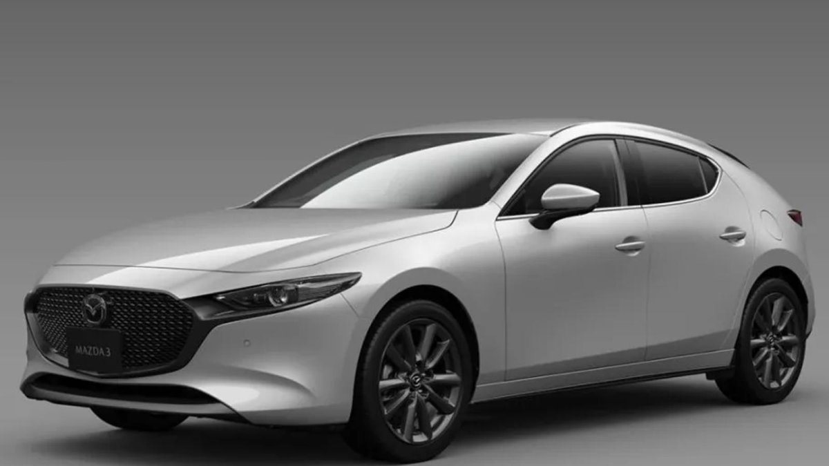 Мазда седан 2024