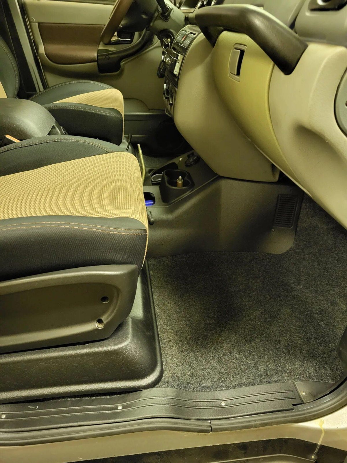 Пластик салона УАЗ Патриот купить