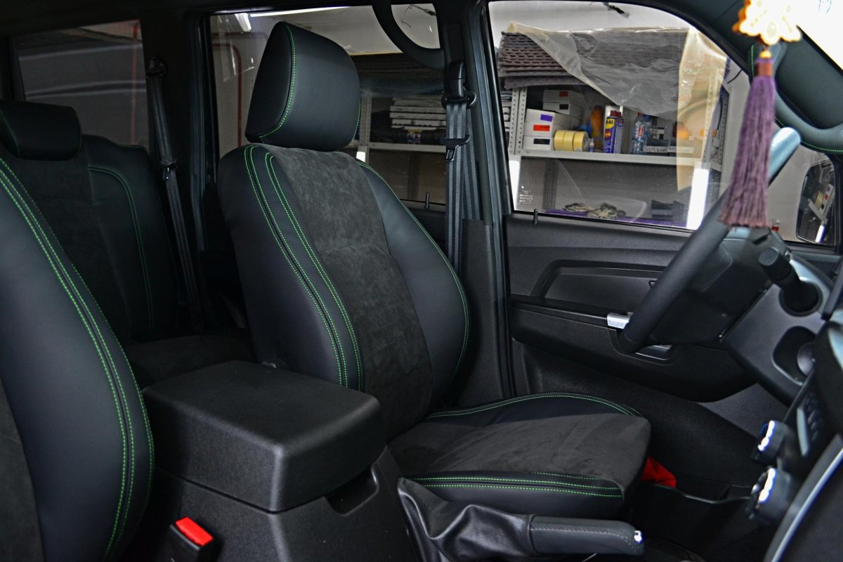 Кожаные сиденья УАЗ Патриот