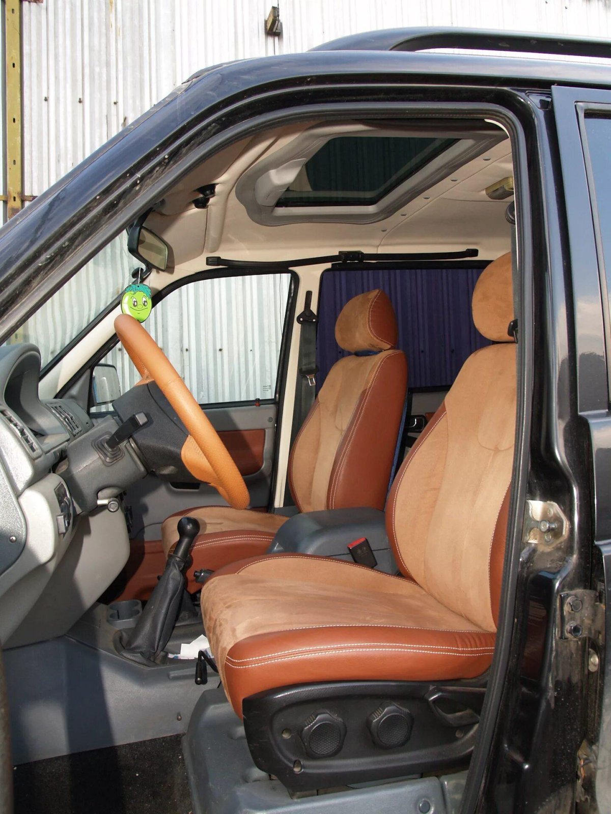 Перешитый салон УАЗ Патриот