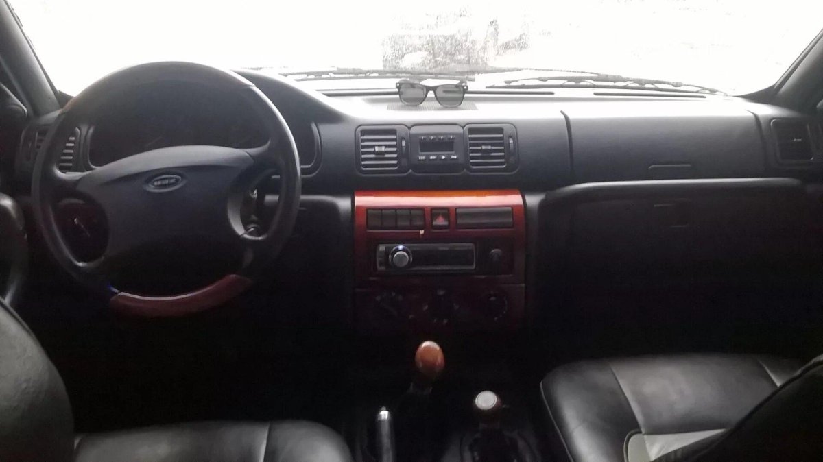 УАЗ Патриот черный салон