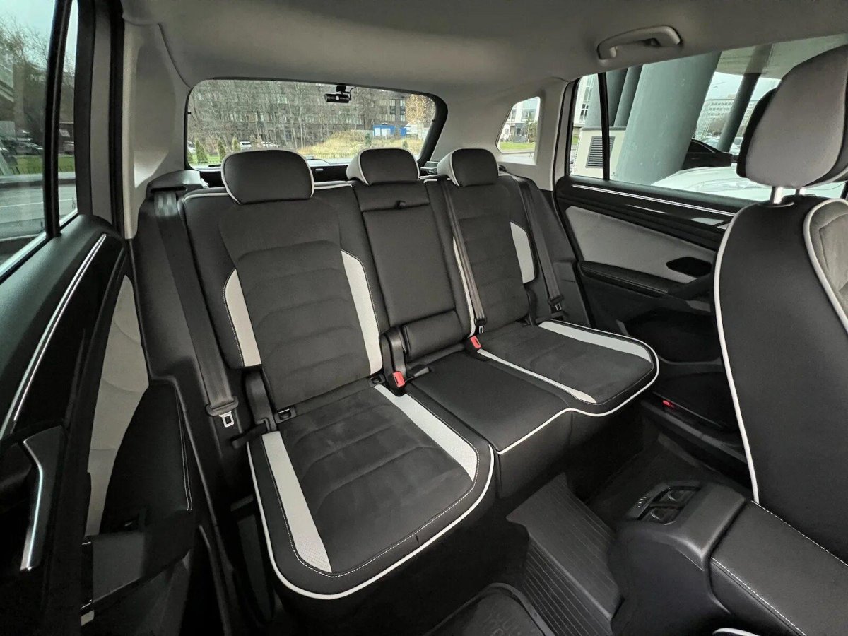 VW Tiguan 2 салон