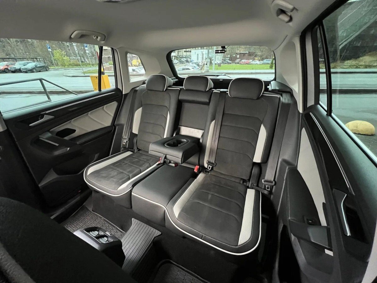 Тигуан 2 салон