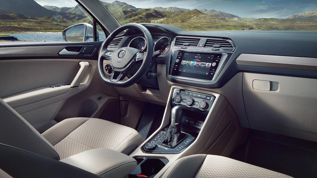 Фольксваген Тигуан 2019 салон