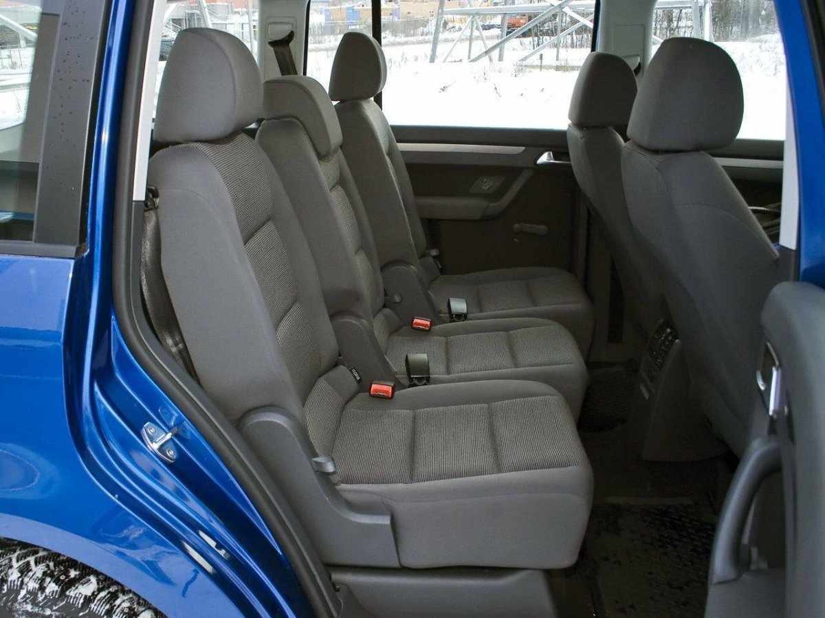 Volkswagen Touran i Рестайлинг 2006-2010