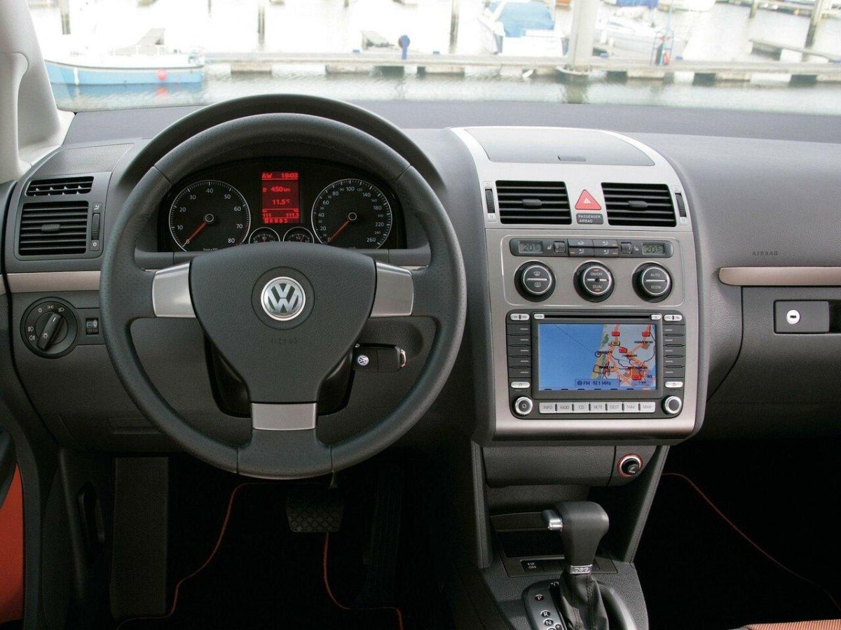 Volkswagen Cross Touran 2007