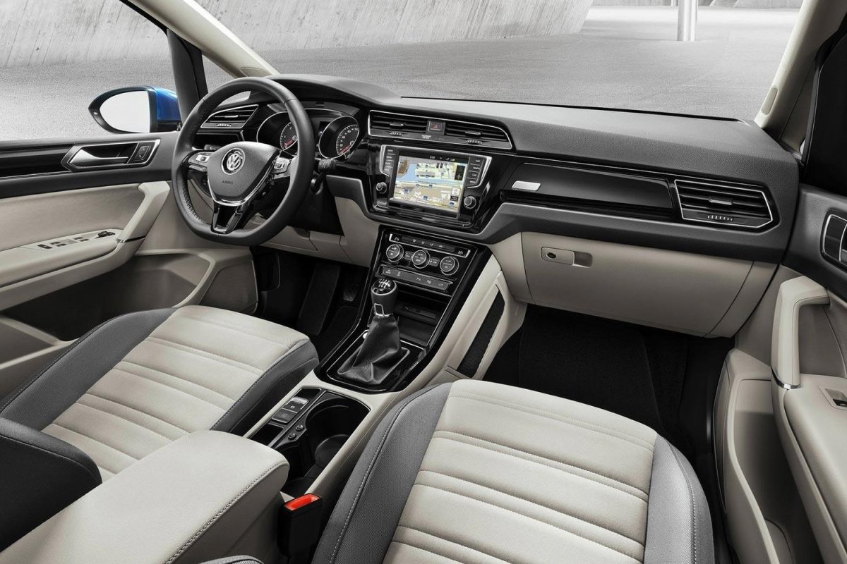 VW Touran 2015