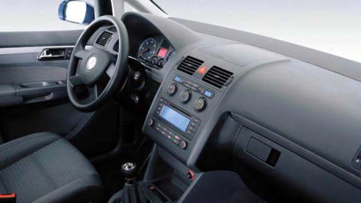 VW Touran 2005 салон
