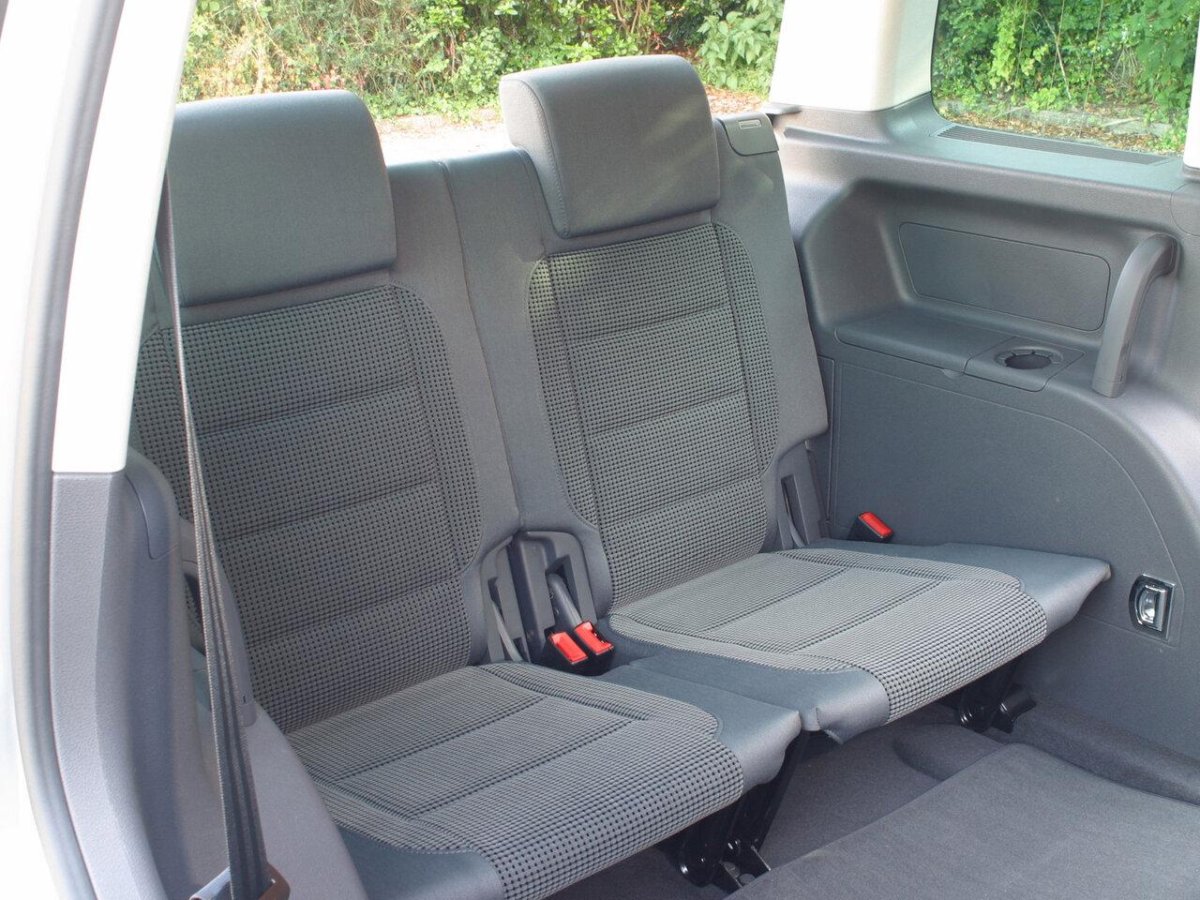 VW Touran 2008 салон