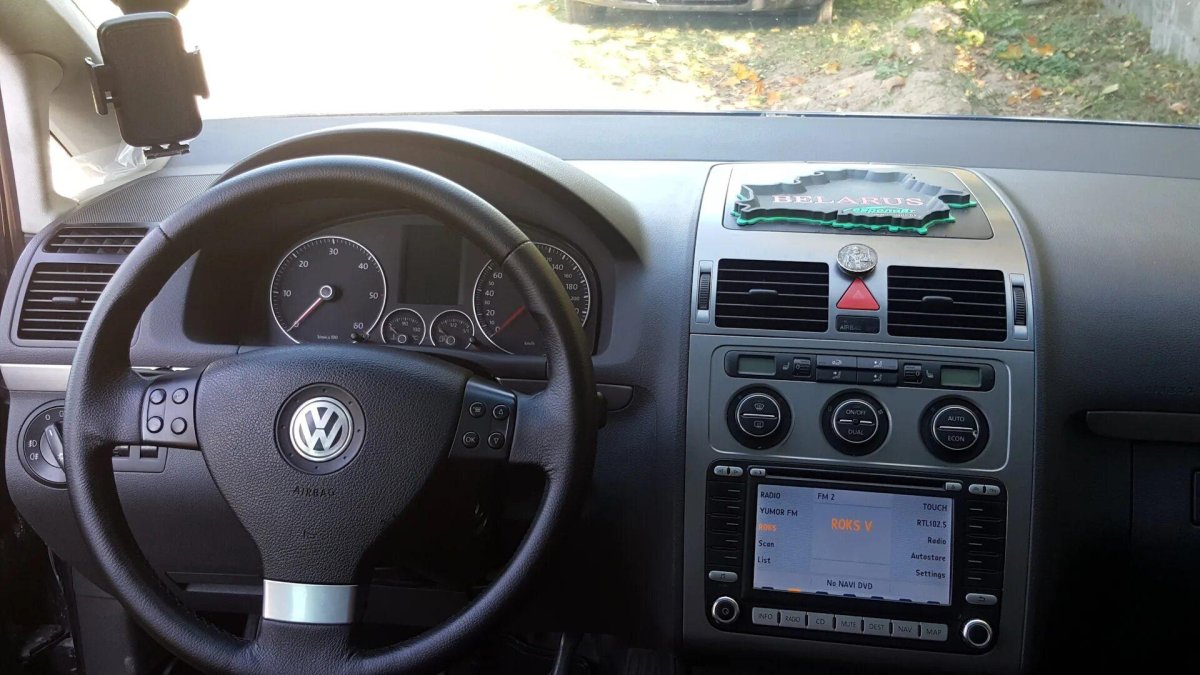 VW Touran 2007 салон