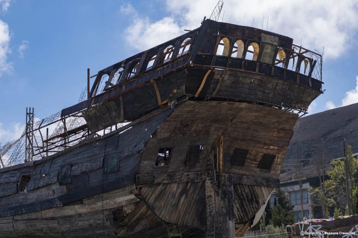 Повелитель морей Крым Бугаз