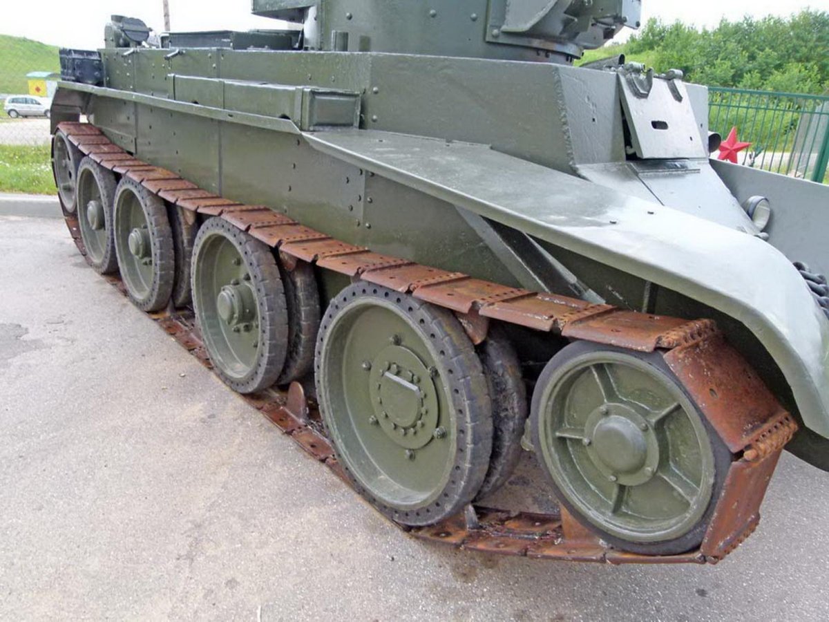 Бт7 легкий танк