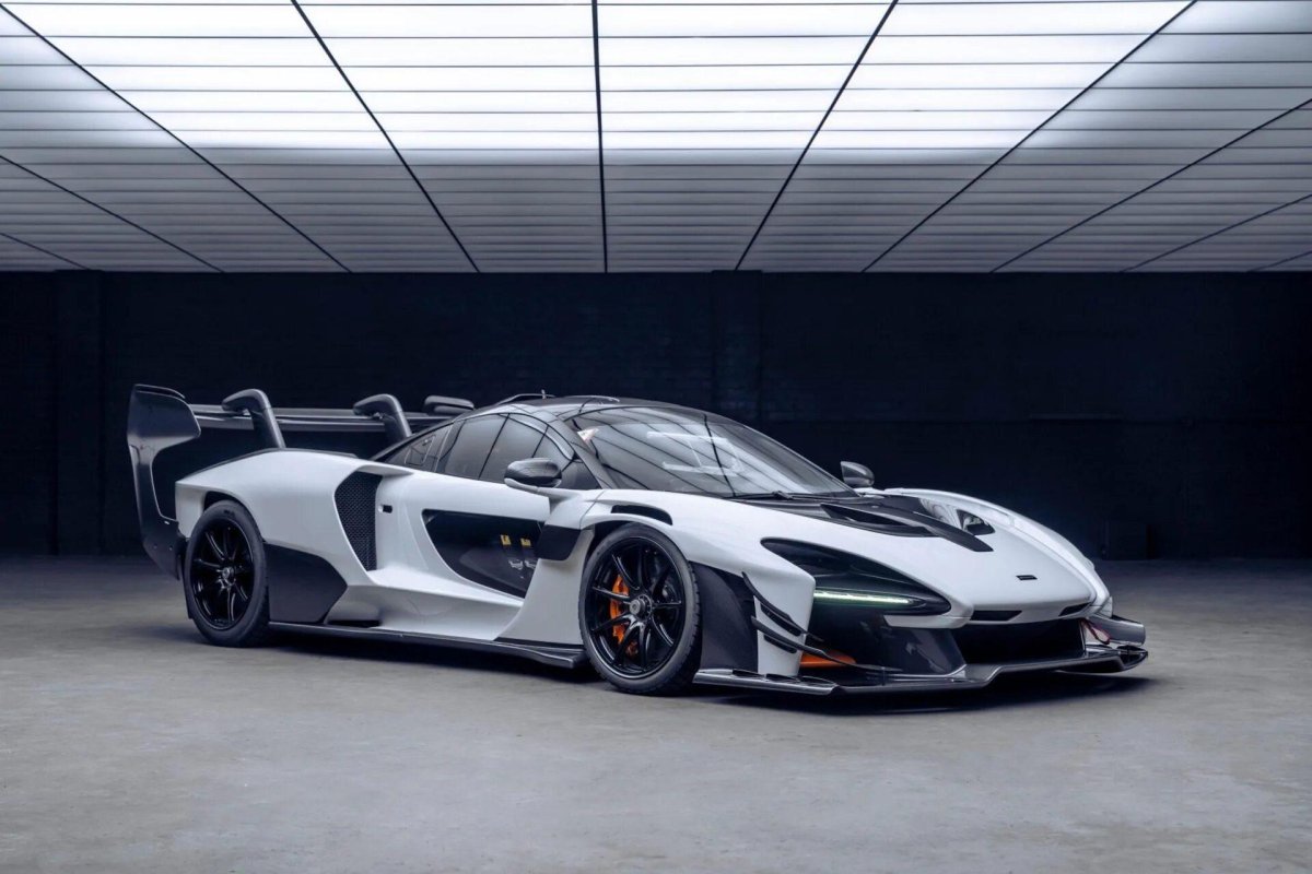 MCLAREN Senna GTR 2020