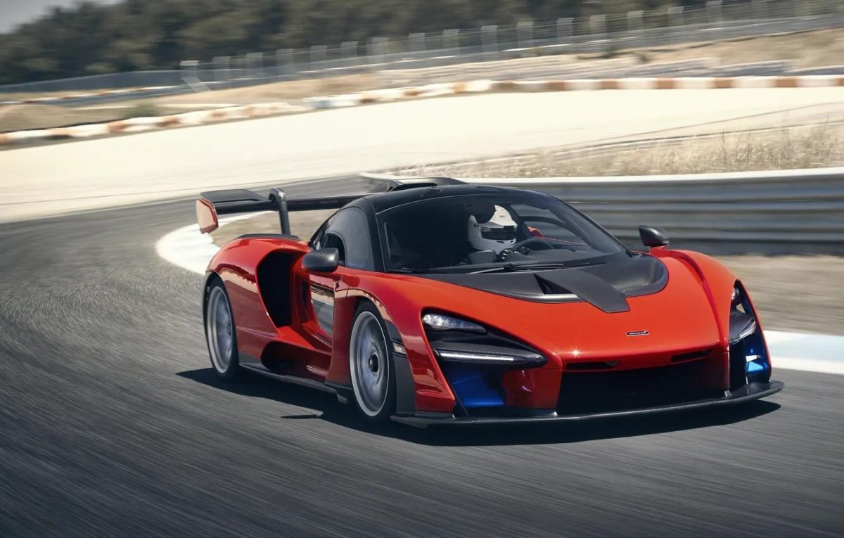 Макларен Senna