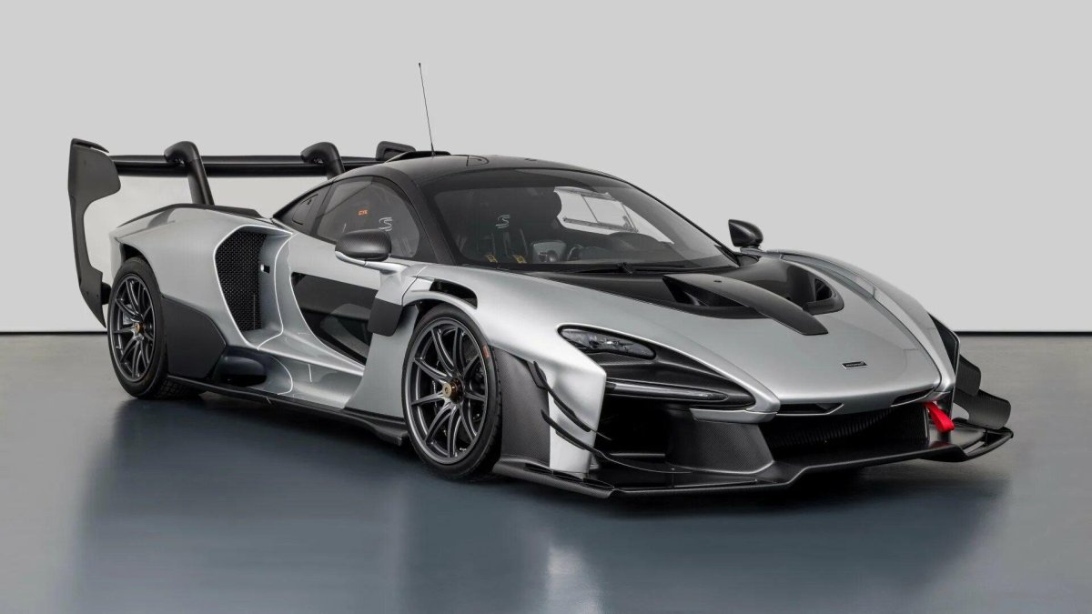 MCLAREN Senna GTR